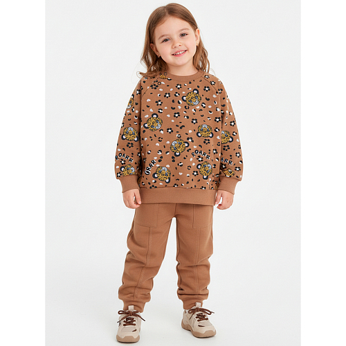 костюмы спортивные 