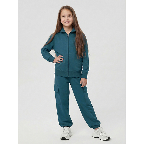 костюмы спортивные 